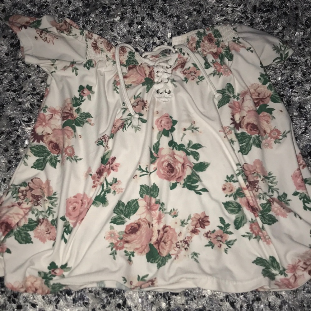 a off the shoulder white and floral girls shirt